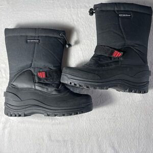Climate Mens Lined Snow Boot.  Waterproof. Size 10.5
